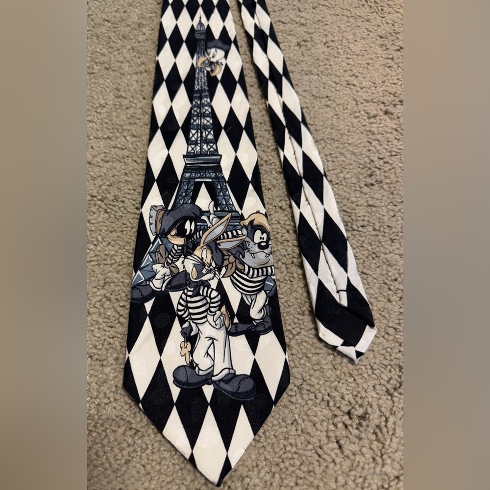 Vintage Looney Tunes Mania B&W Tie